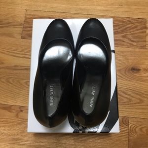 Nine West classic black high heel